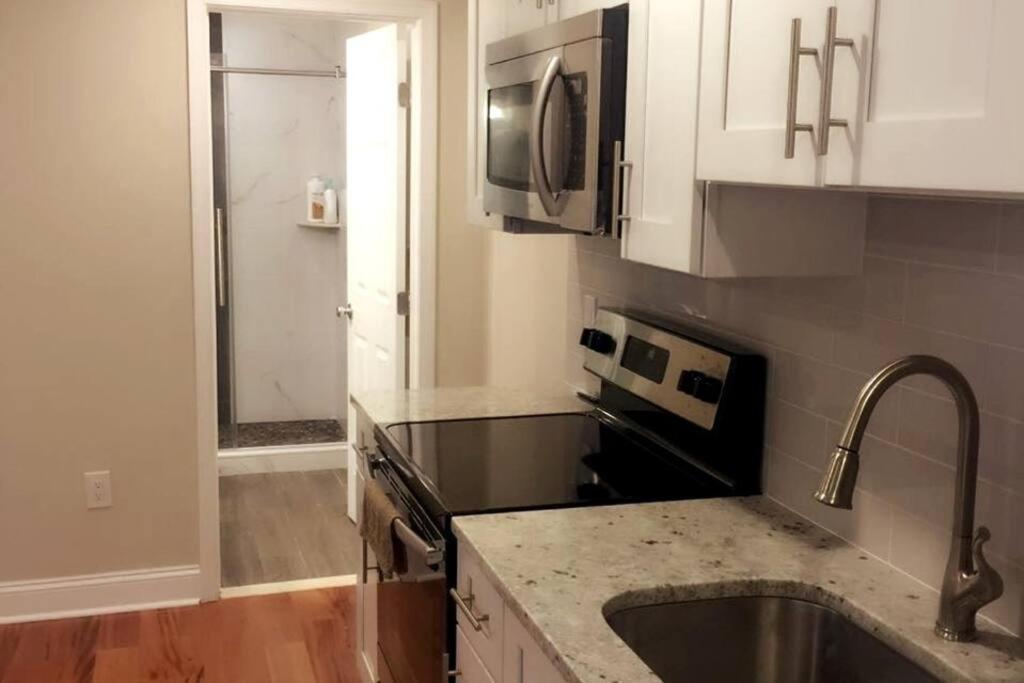 Apartamento Modern Cozy Unit Near Geno'S & Pat'S Filadelfia Exterior foto